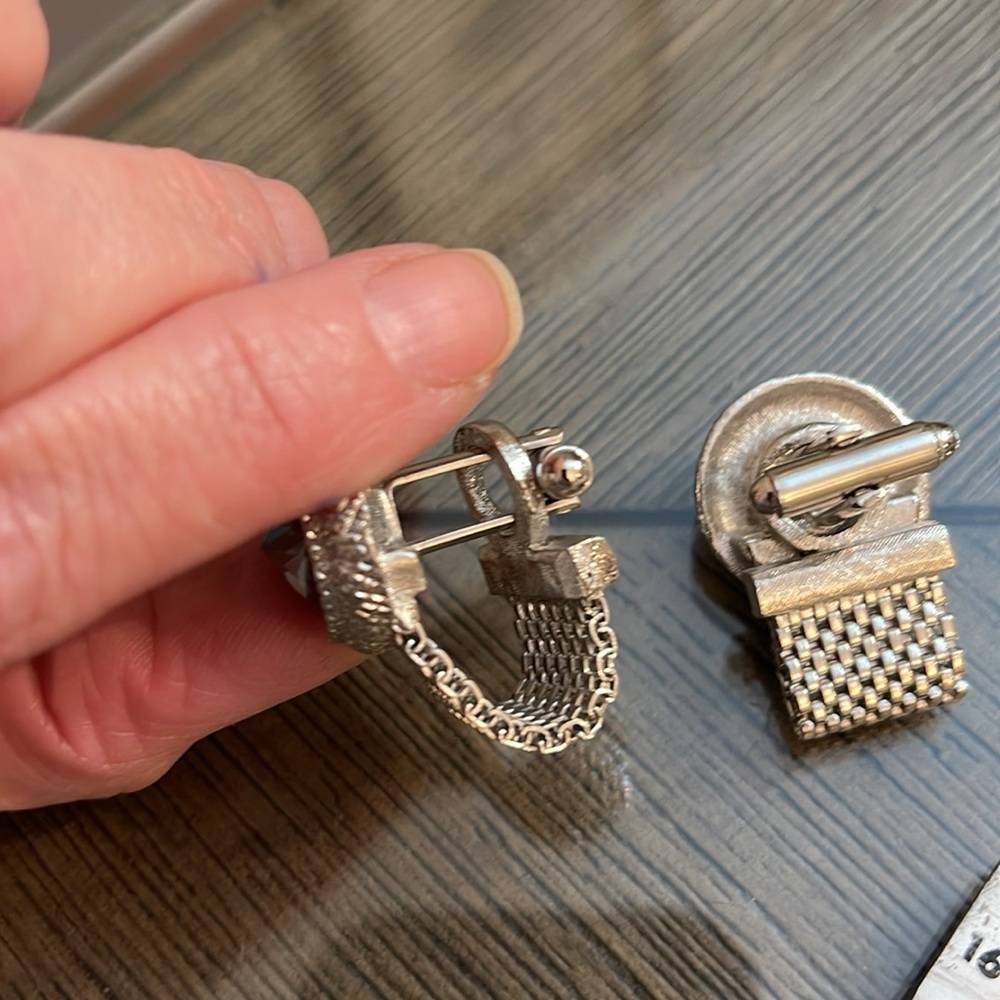 Vintage Silver-tone DANTE Bold Frame Blue Rivoli Glass Stone Mesh Wrap Cufflinks - Picture 11 of 16